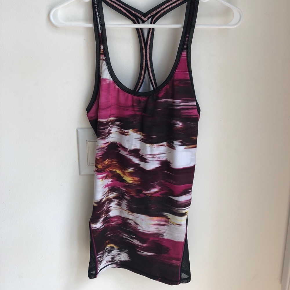 Lululemon tank with mesh back
